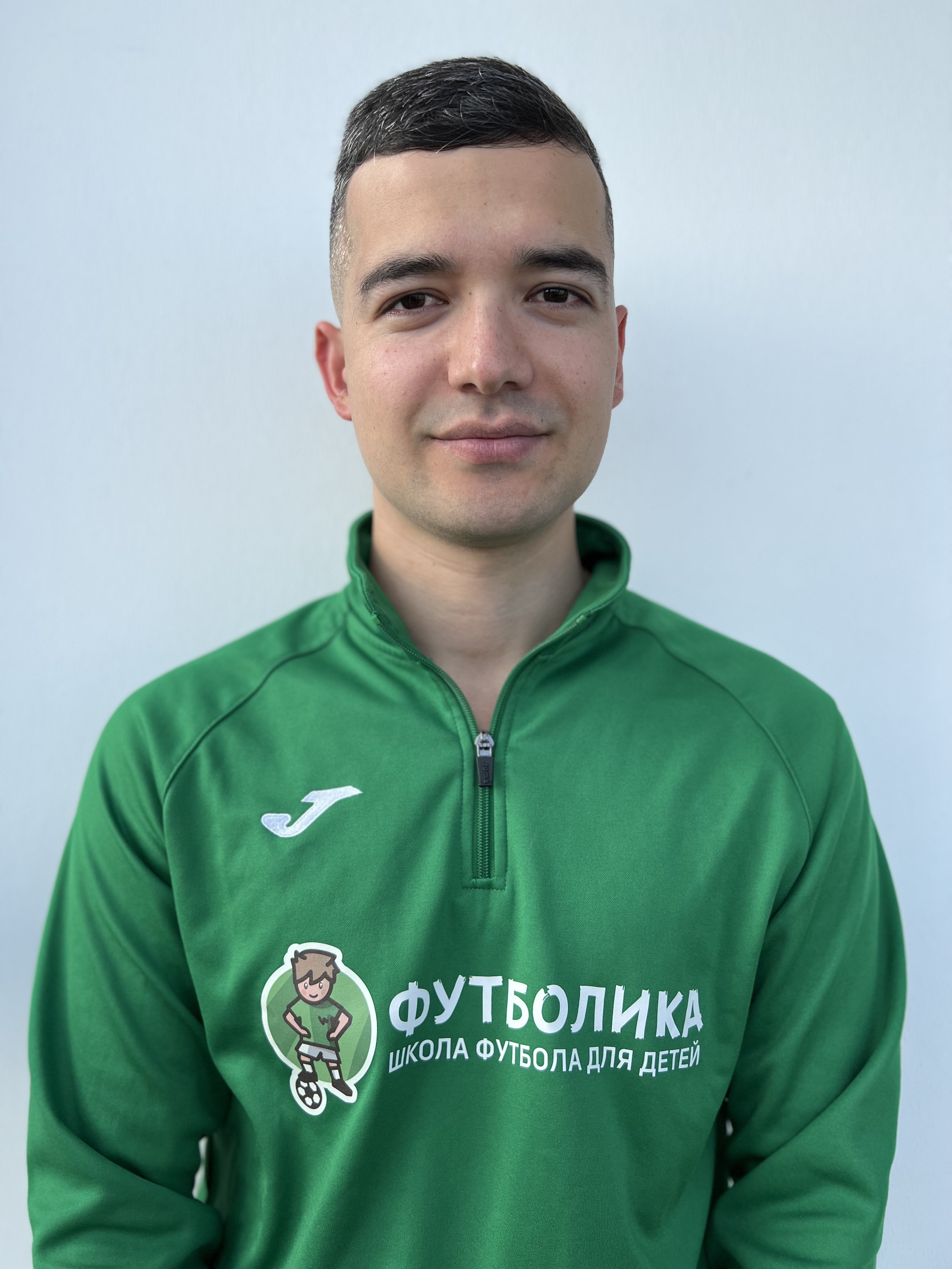 тренер футболики Парахатов Рахат