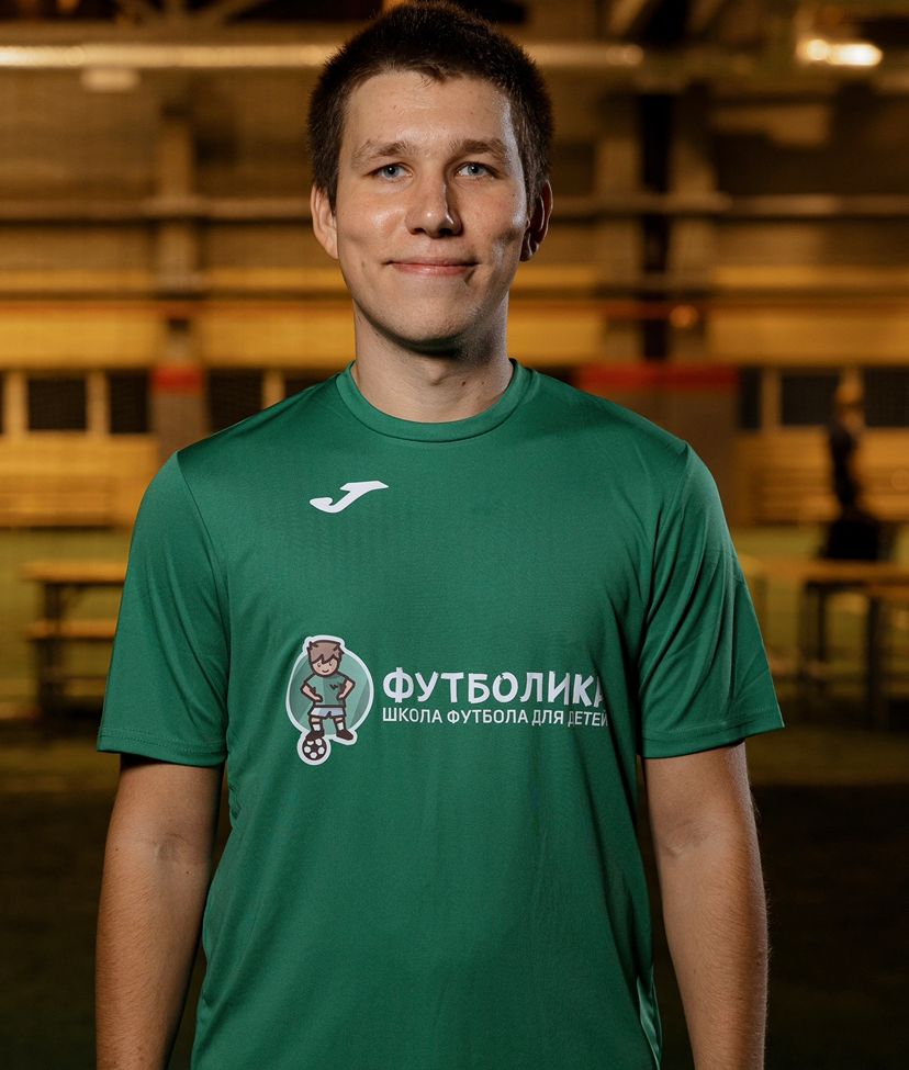тренер футболики Молоков Федор