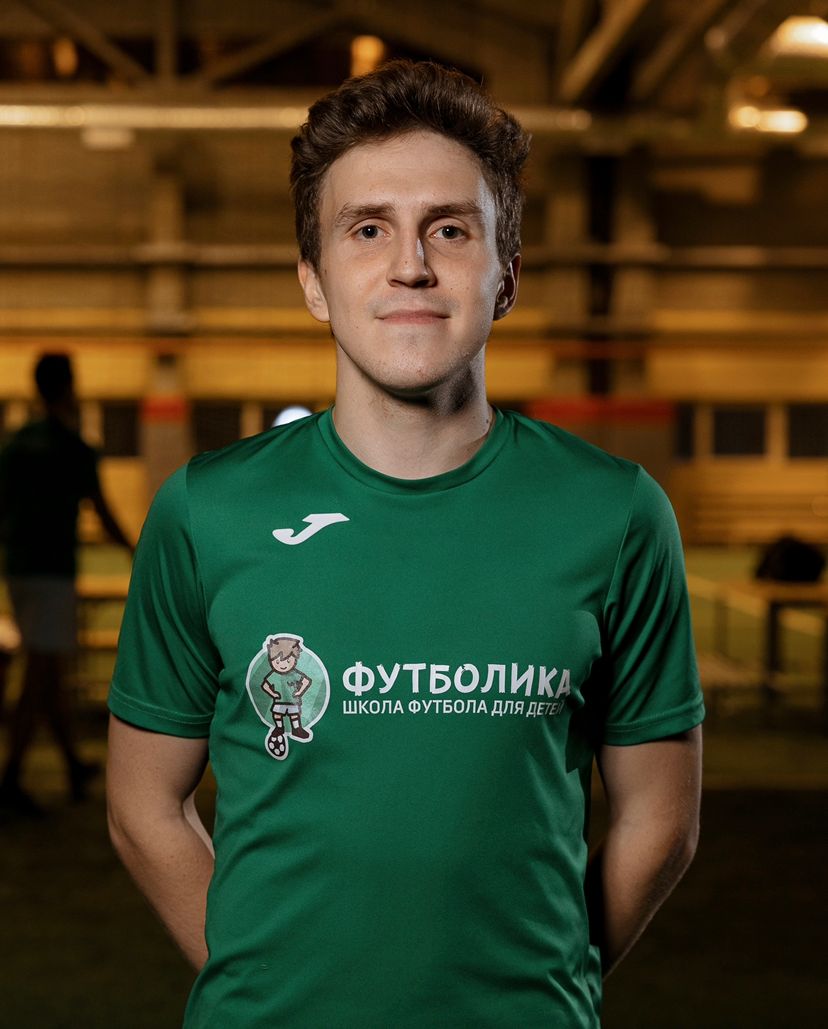тренер футболики Андрей Червен-Водали