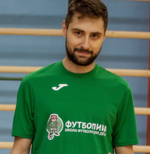 тренер футболики Евгений Леонтьев